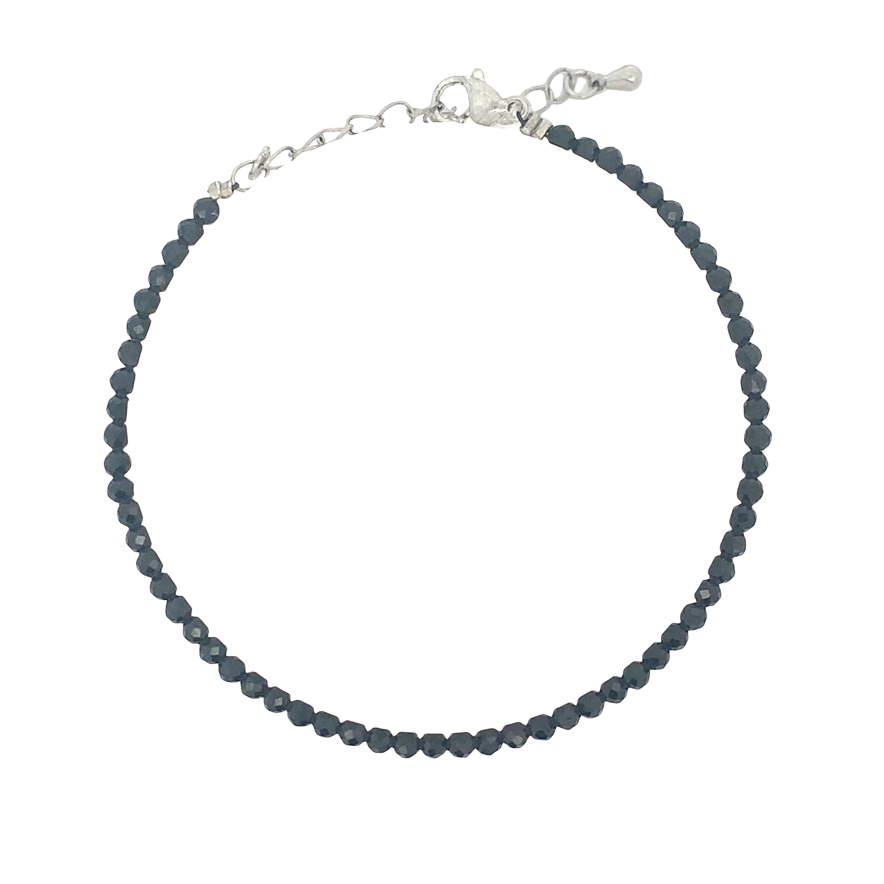 Bransoletka z fasetowanych koralików ze srebrzonej stali