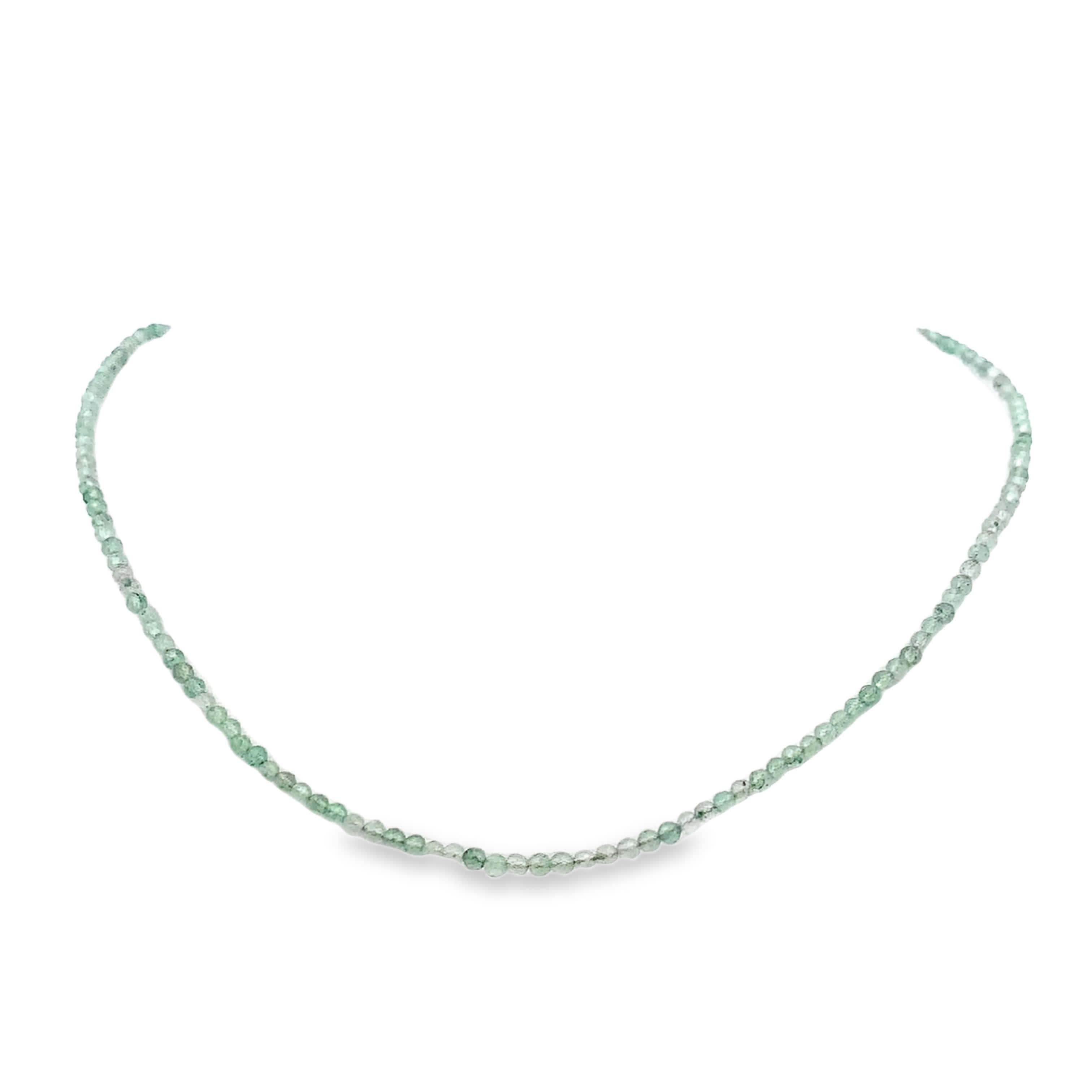 Naszyjnik z koralików z okrągłymi kamieniami o szlifie kaboszonowym