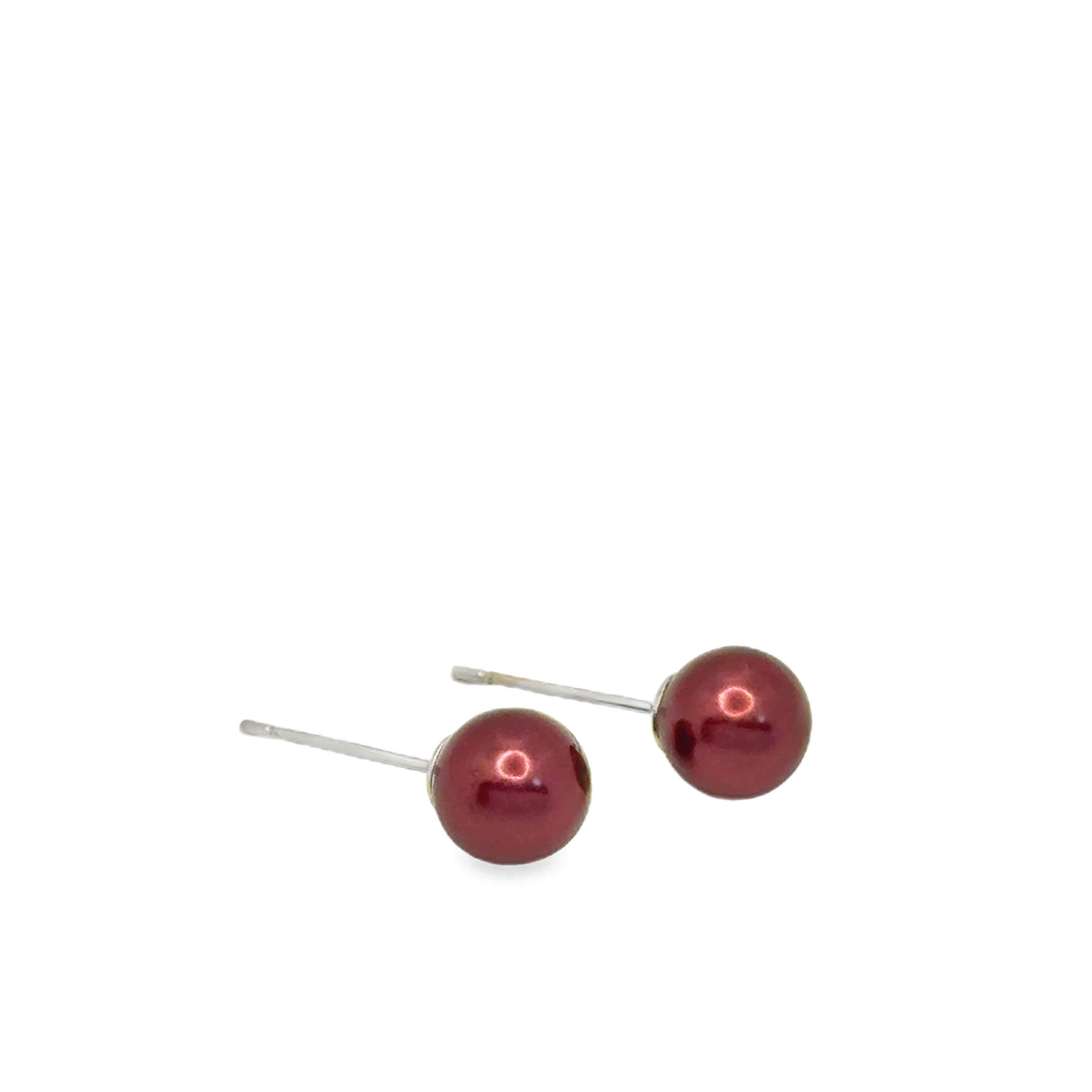 Kolczyki z perłami w kolorze czerwonofioletowym