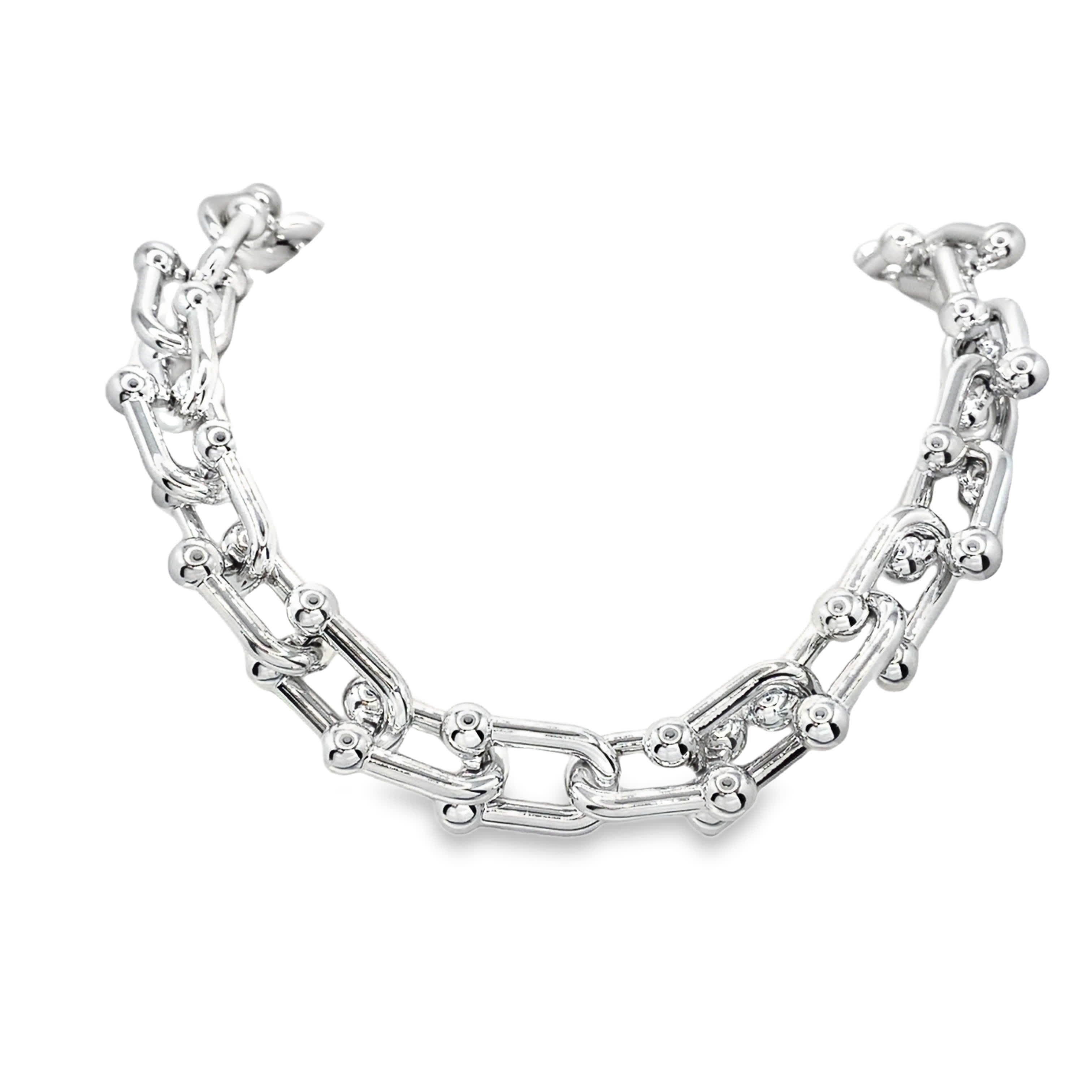 Nowoczesny srebrny naszyjnik łańcuszkowy