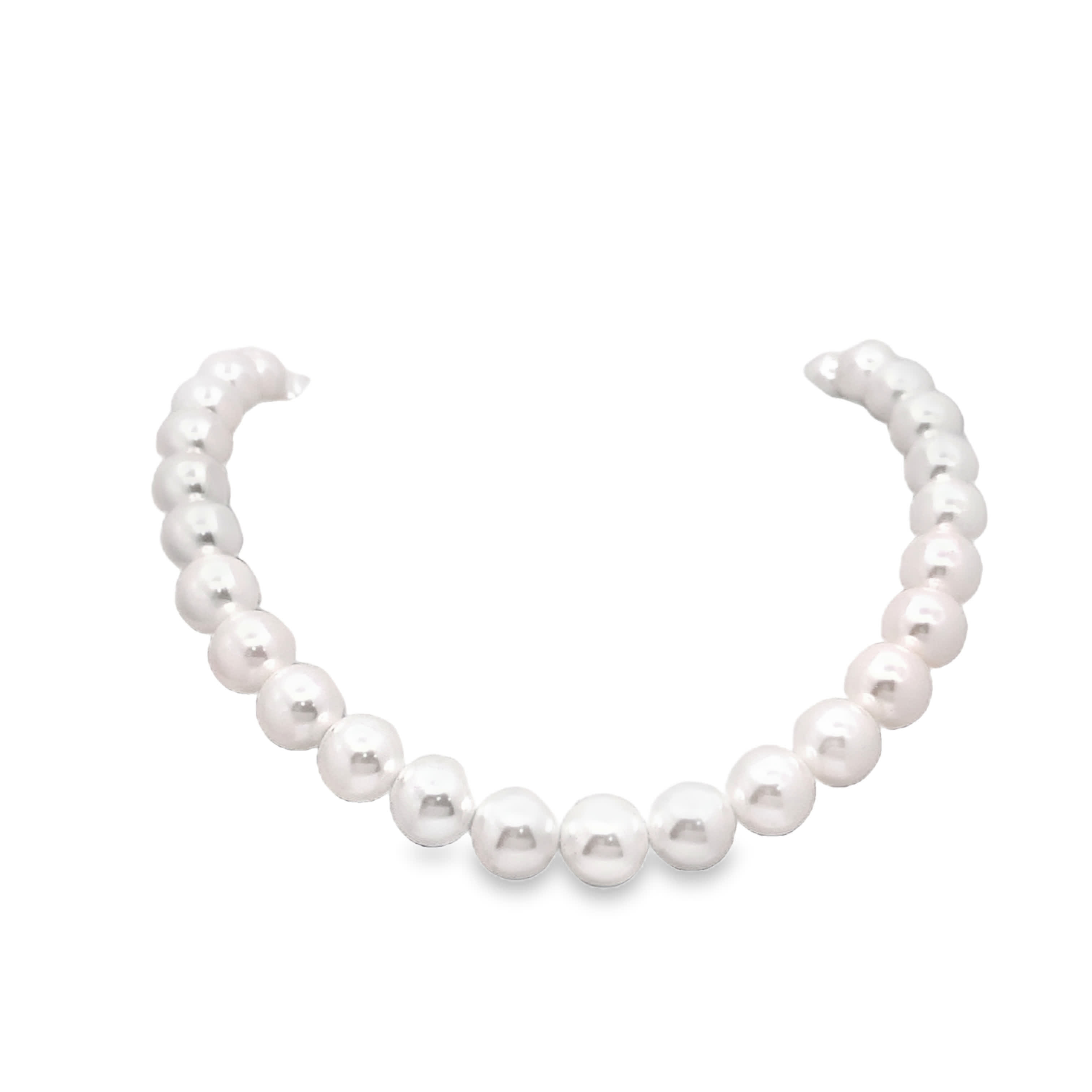 Classic Round Pearl Beaded Cabochon Necklace
