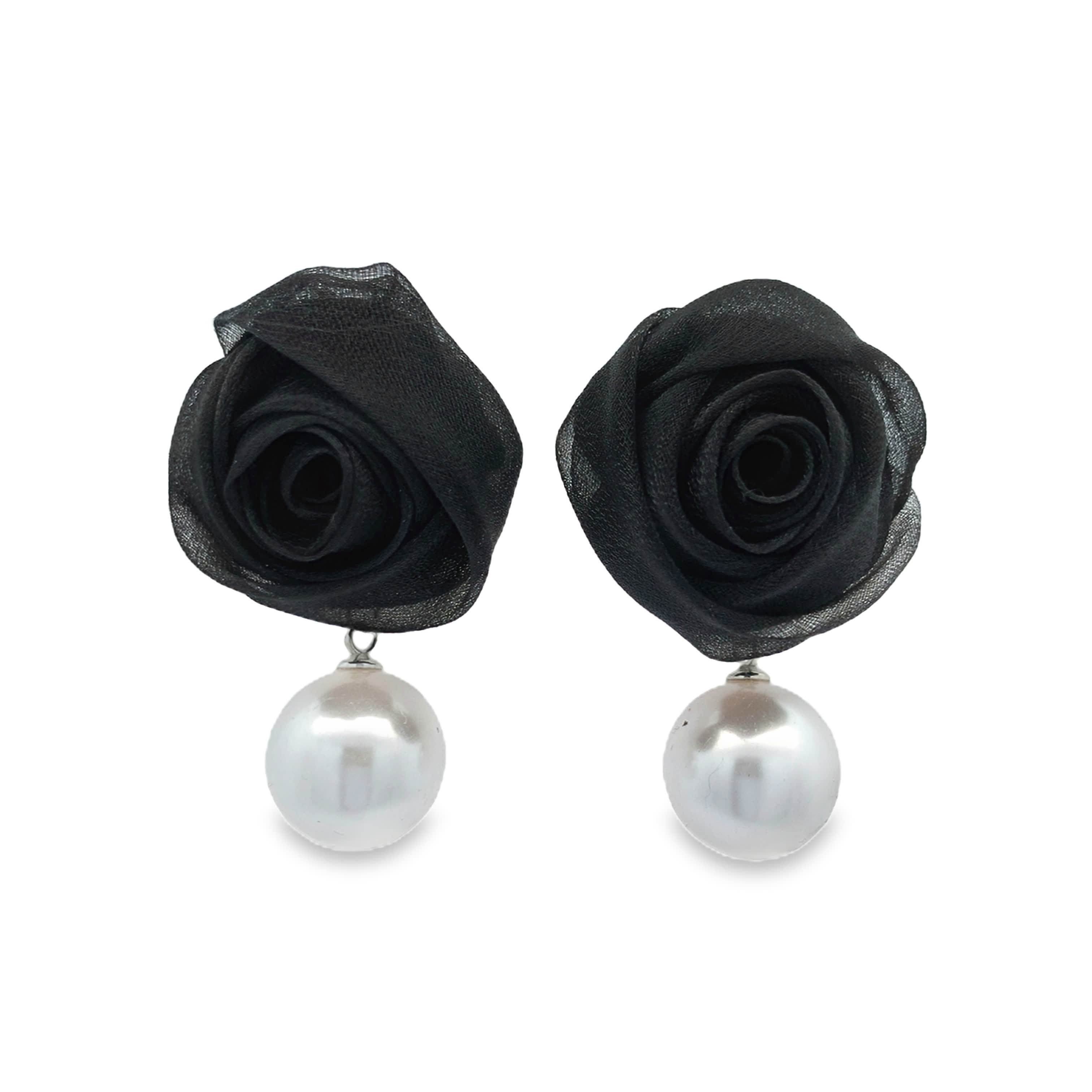 Eleganckie czarne kolczyki wiszące róże z okrągłymi perłowymi akcentami