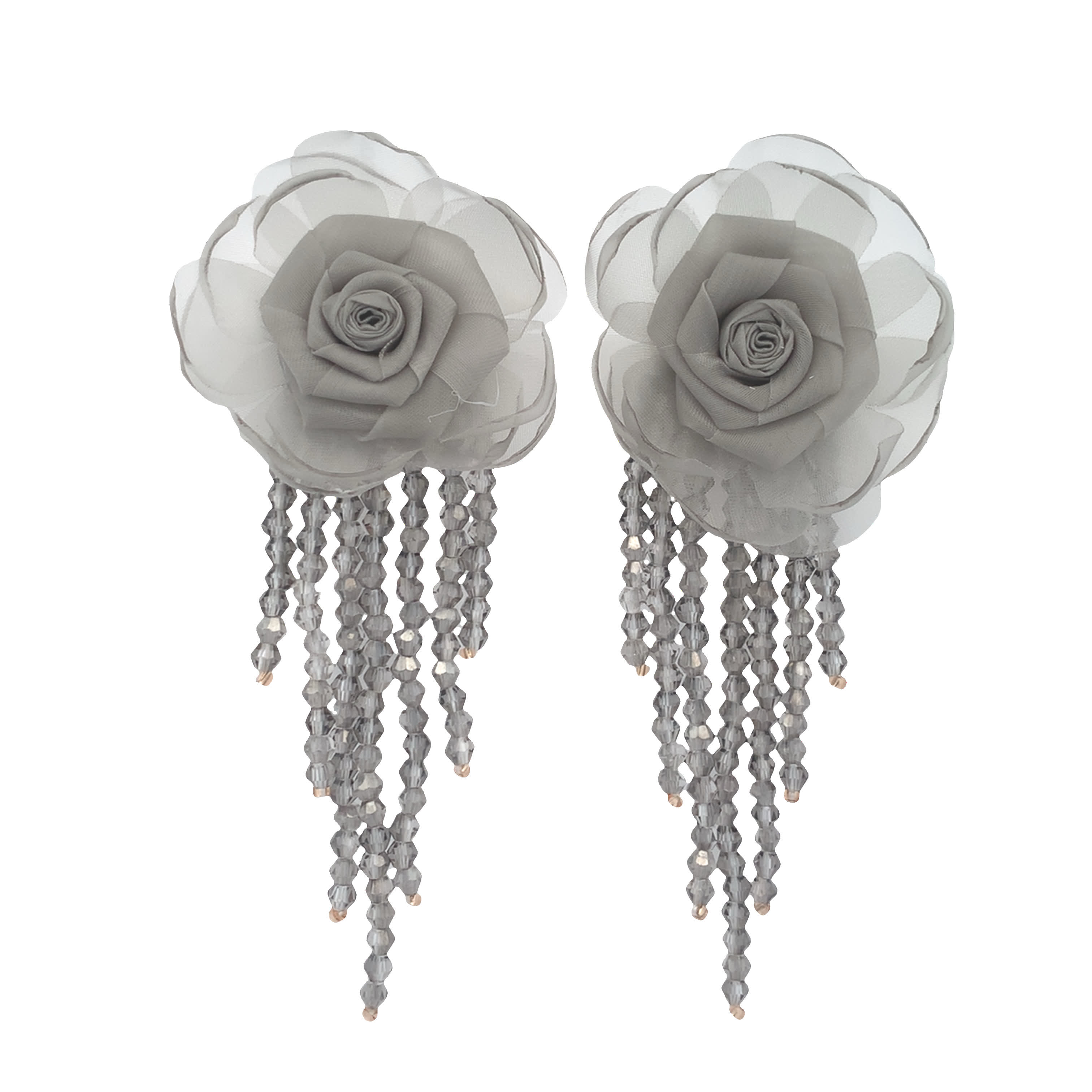 Kolczyki z kwiatowym motywem róży i kryształowymi koralikami