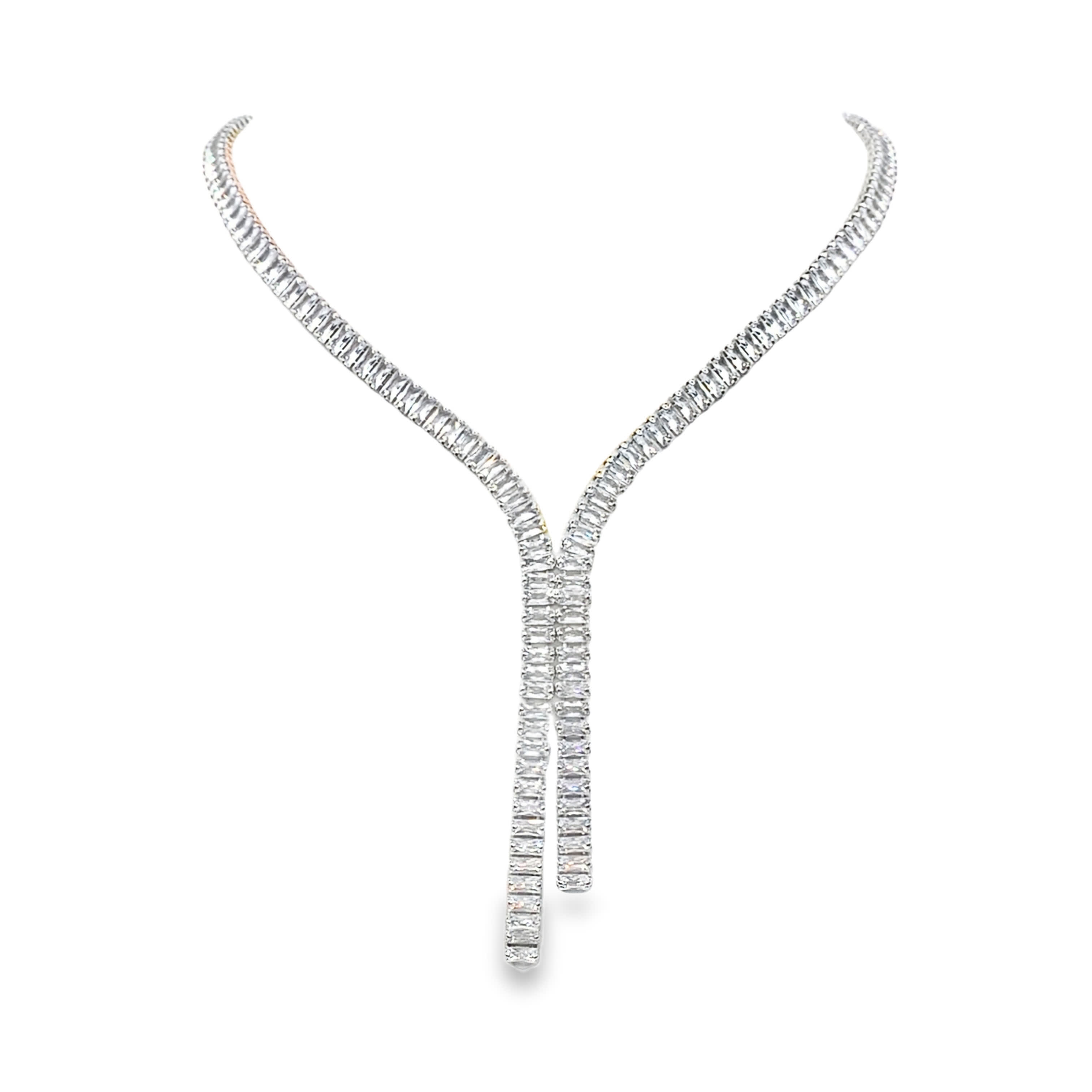 Naszyjnik z diamentami w kształcie litery Y z białego złota