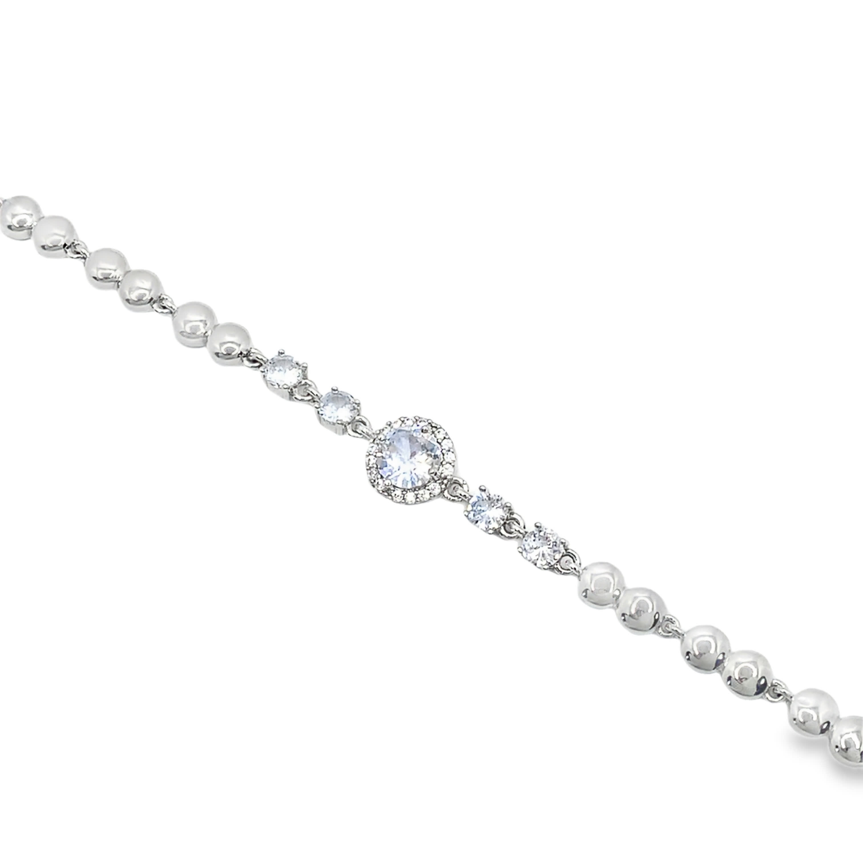 Bransoletka z łańcuszkiem ze srebra próby 925 z kryształem o szlifie brylantowym