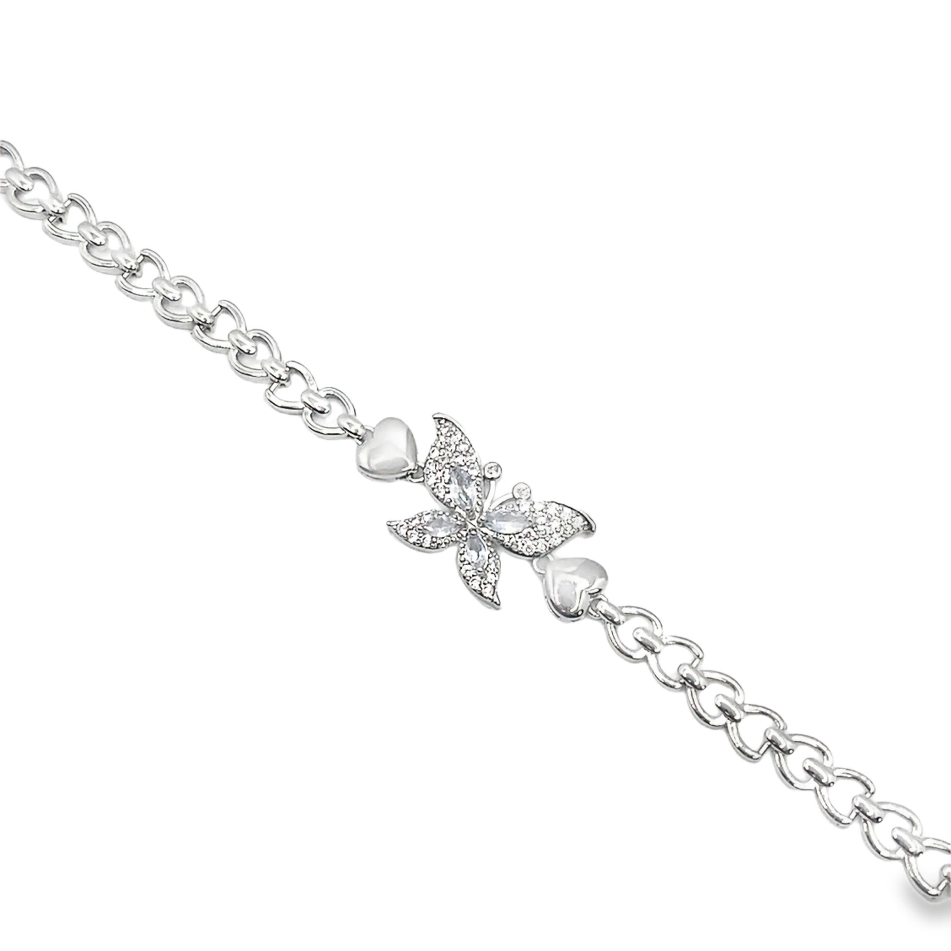 Bransoletka ze srebra próby 925 z sercem i diamentowym akcentem w kształcie motyla