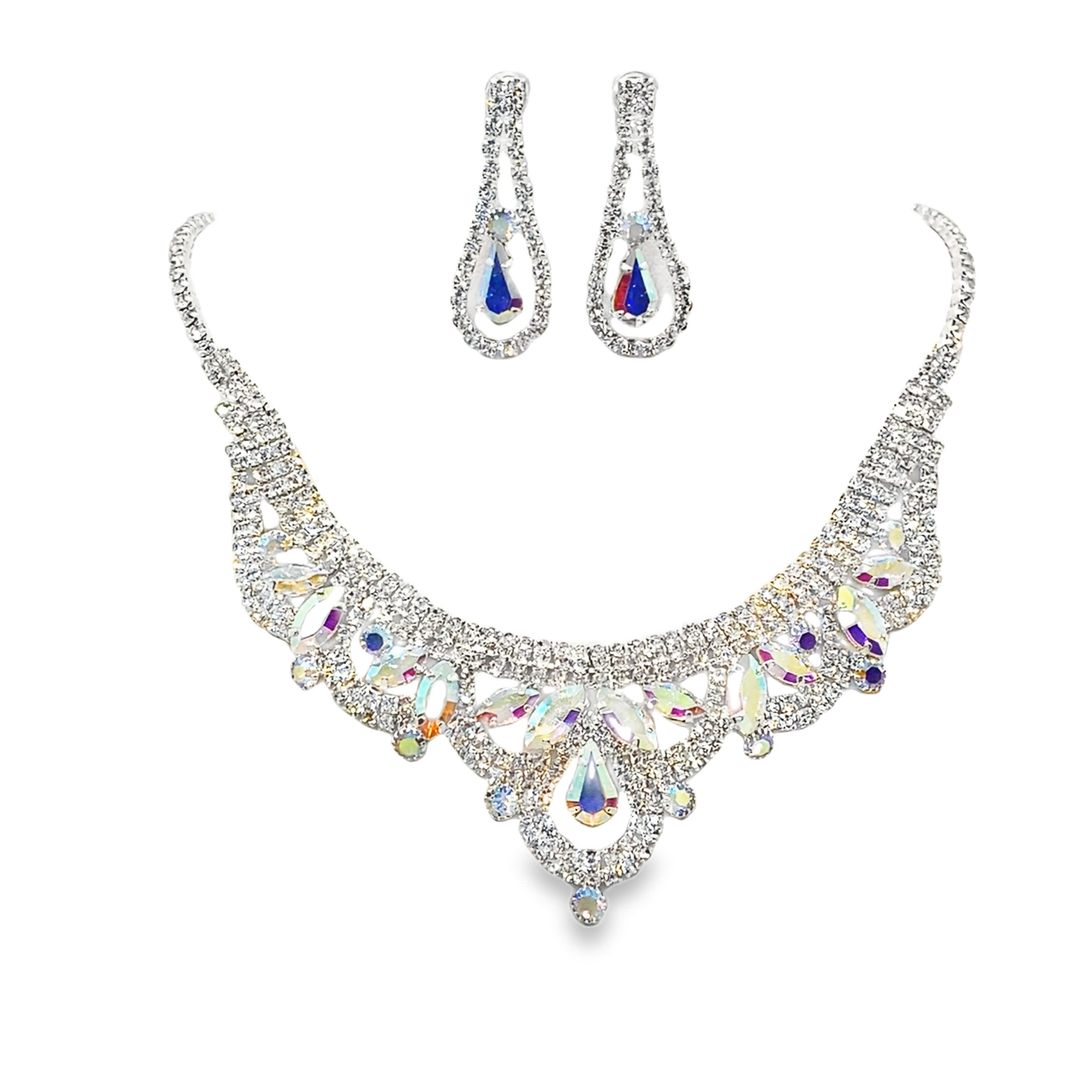 Srebrny kryształowy naszyjnik z diamentami w kształcie gruszki