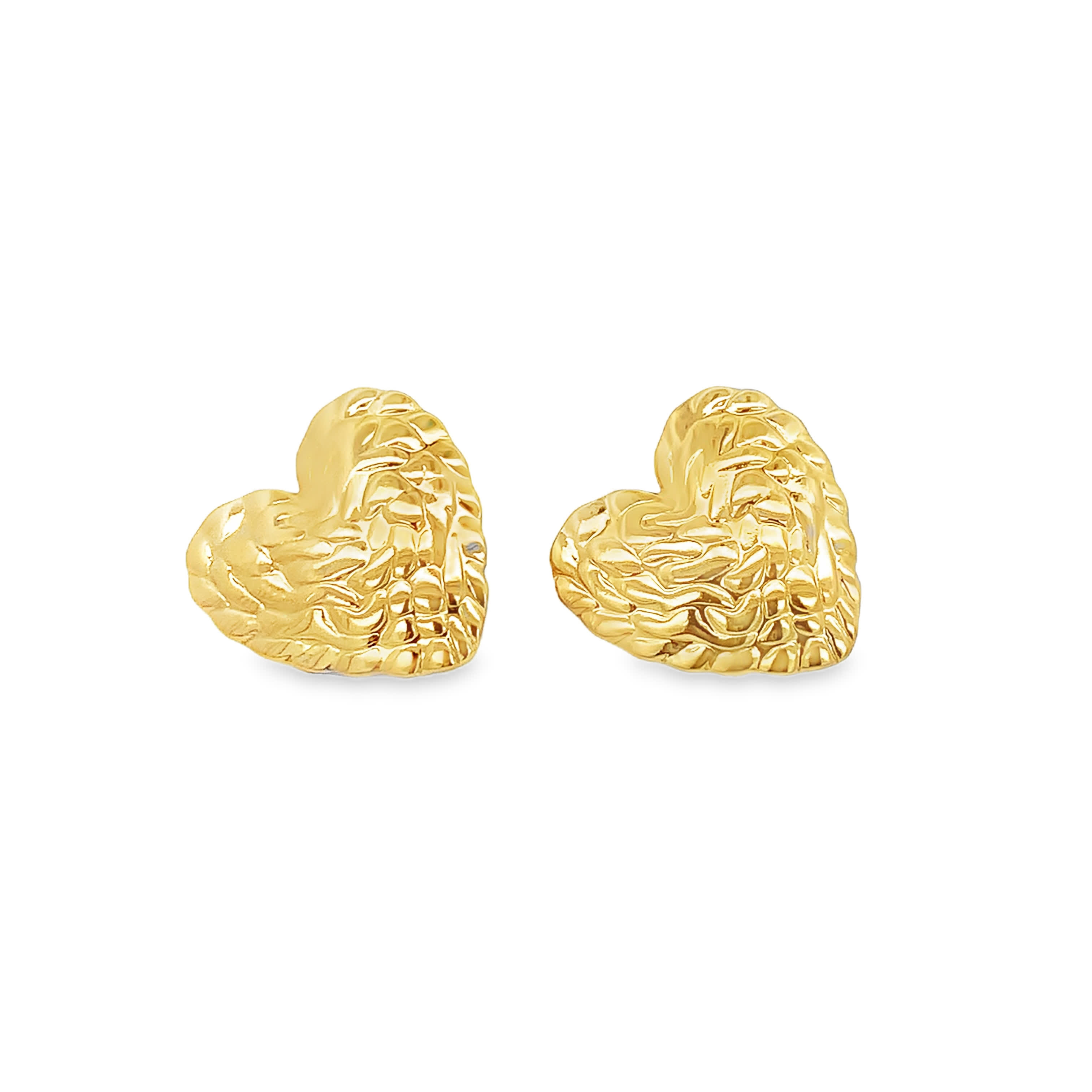 Urocze złocone kolczyki w kształcie serca