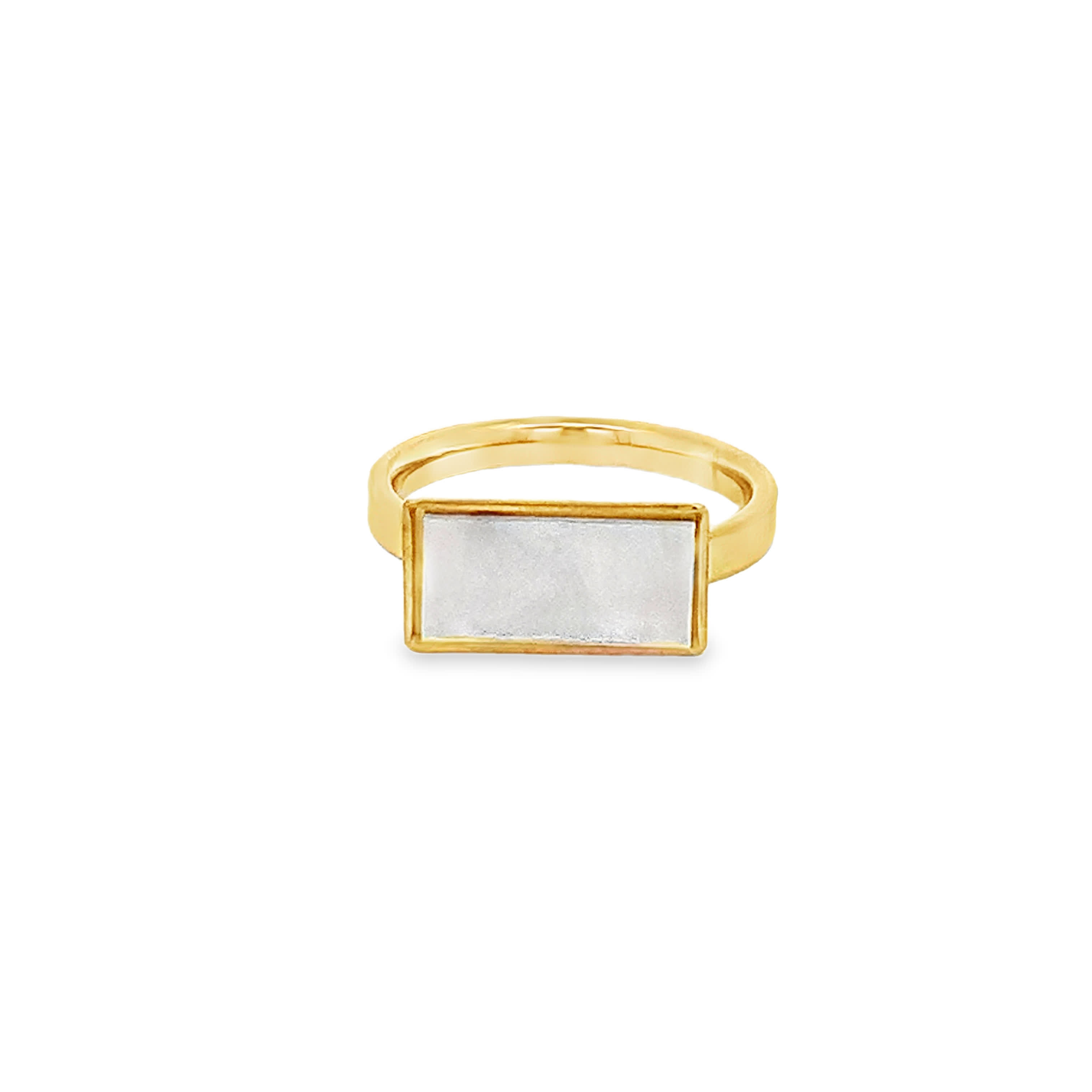 Yellow Gold Signet Ring with Square Cabochon Pearl