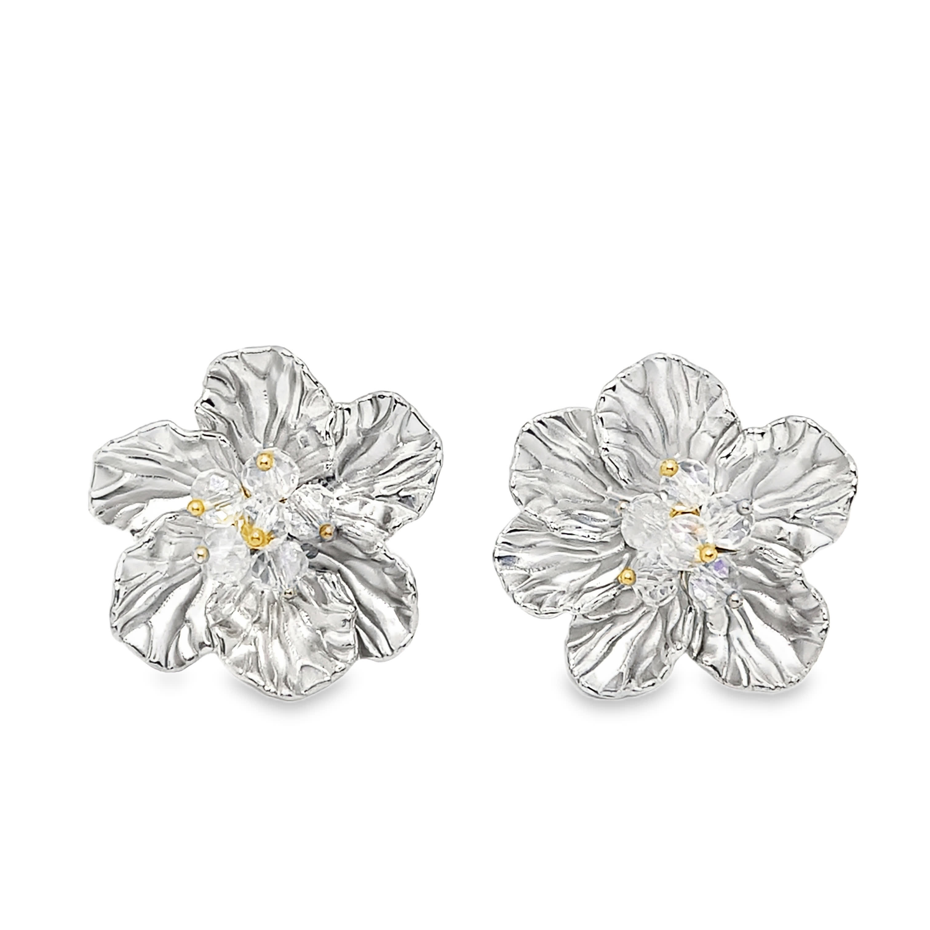 Srebrzone kolczyki z motywem kwiatowym i kryształowymi akcentami