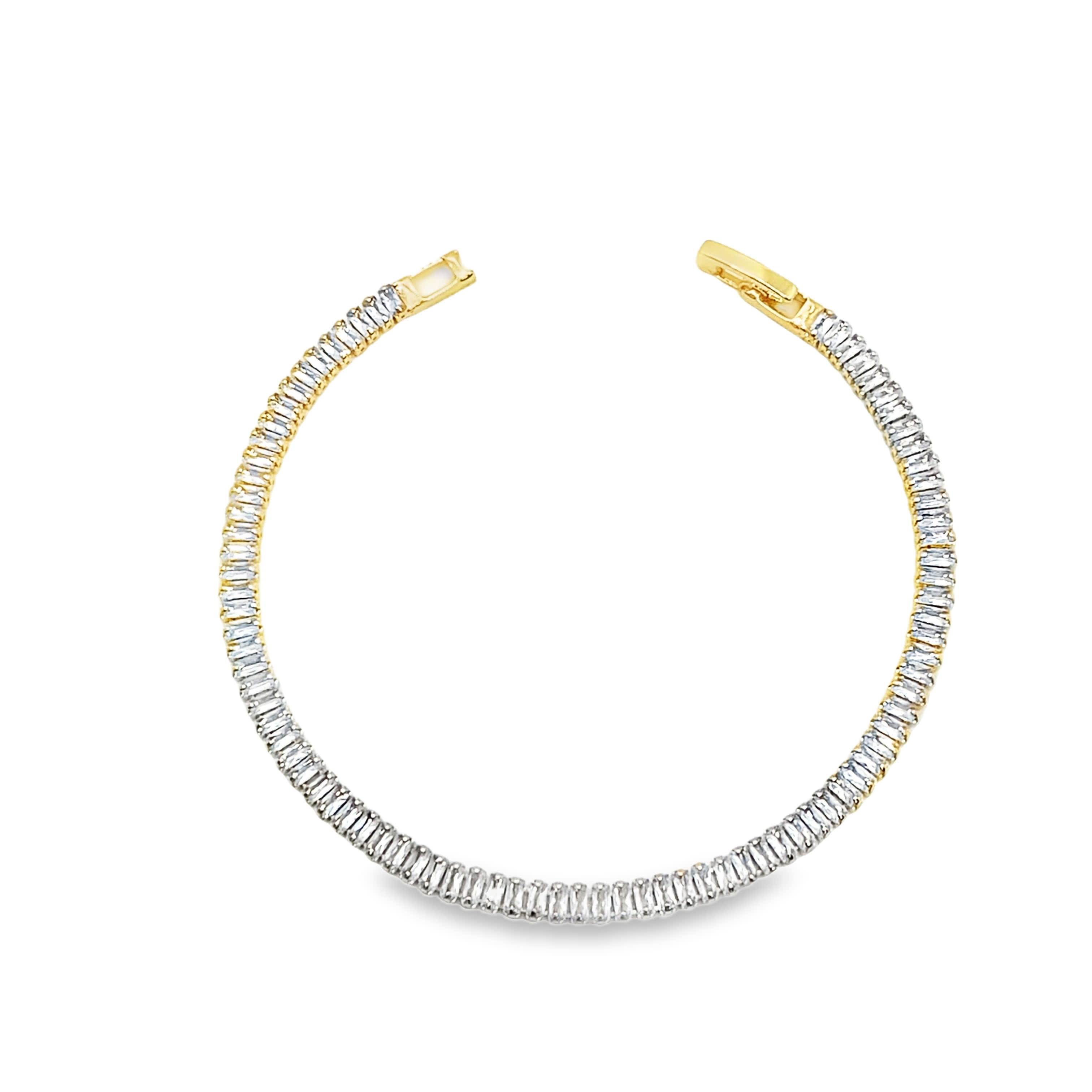 Bransoletka tenisowa z żółtego złota z diamentami o szlifie bagietkowym