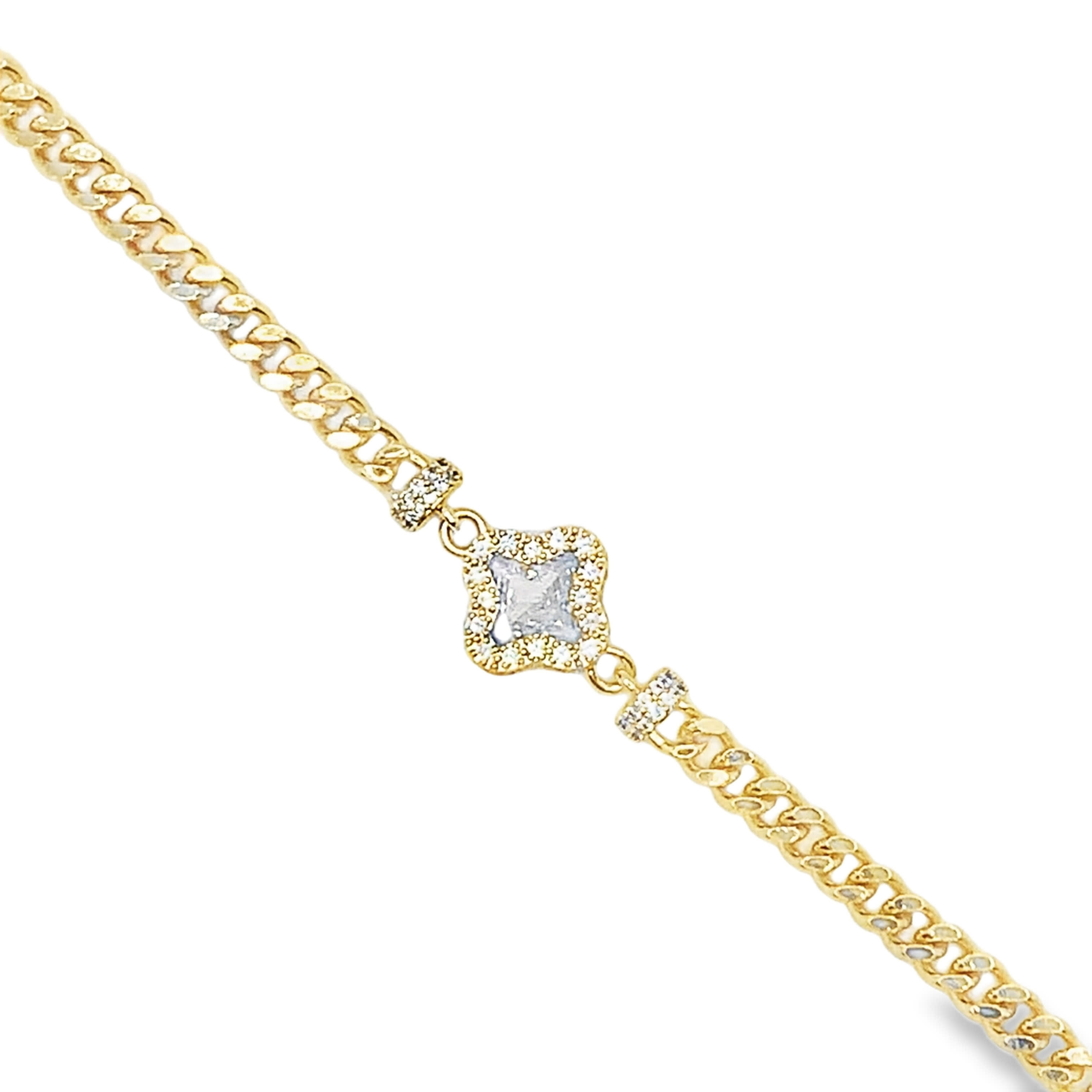 Bransoletka z żółtego złota z łańcuszkiem i kwadratowym diamentem