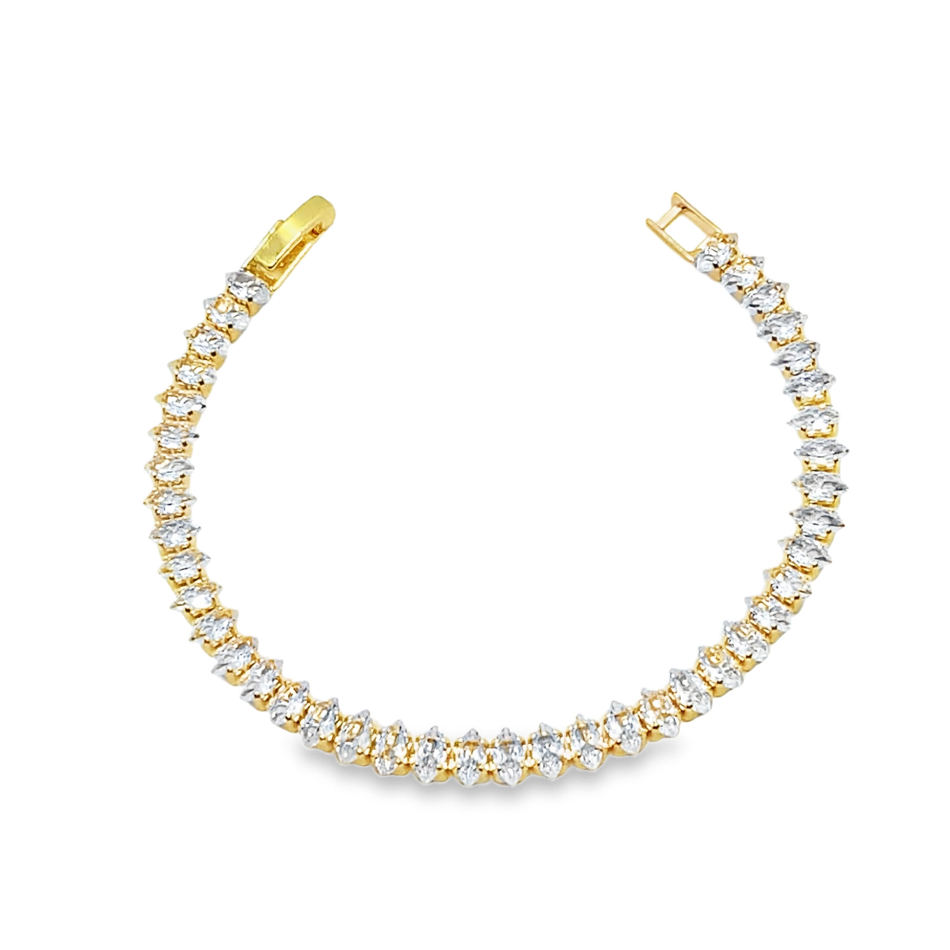 Bransoletka tenisowa z żółtego złota z diamentami w szlifie markizowym