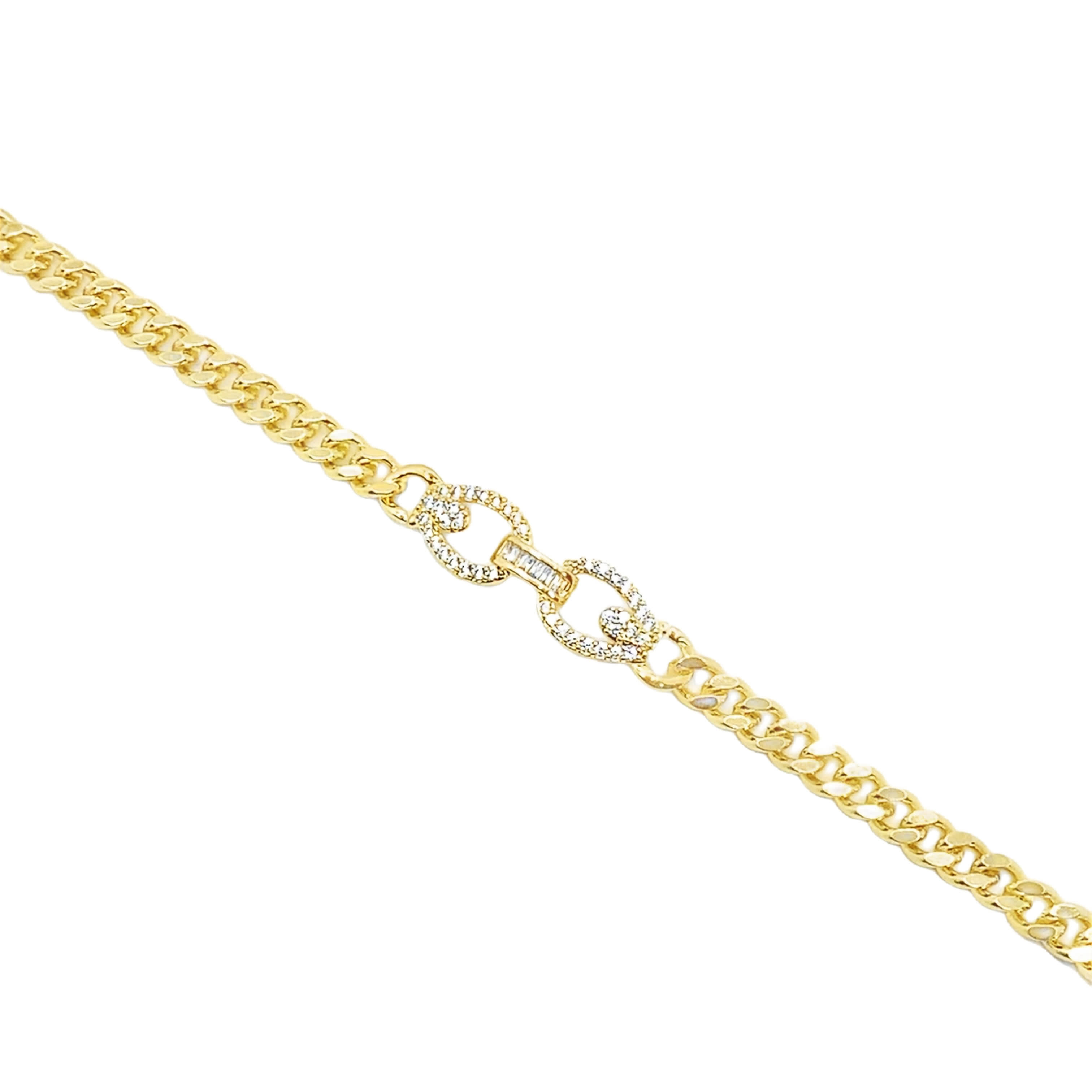 Bransoletka z żółtego złota z łańcuszkiem i okrągłymi diamentami