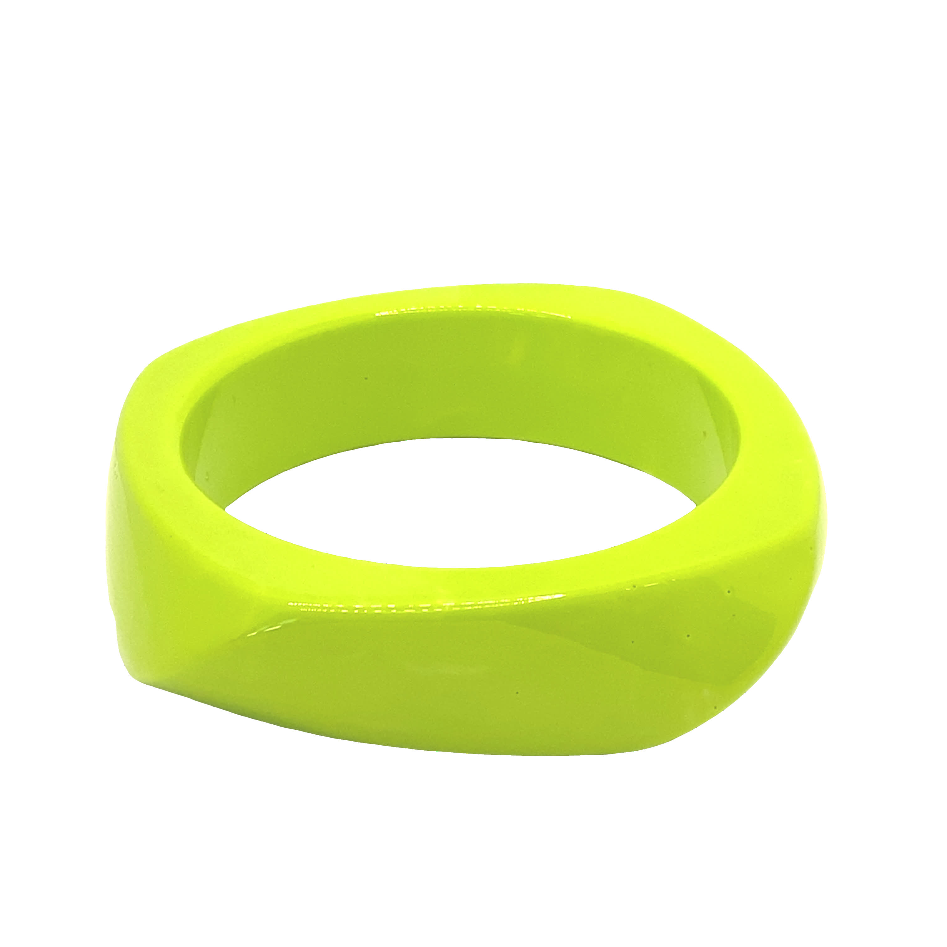 Współczesna, modna bransoletka bez metalu