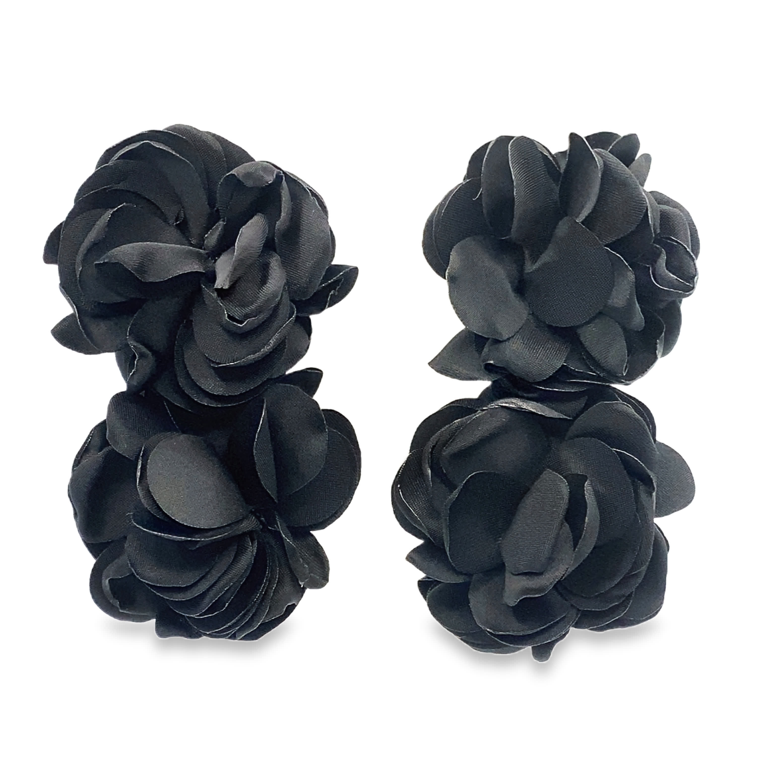 Kolczyki z motywem kwiatowym