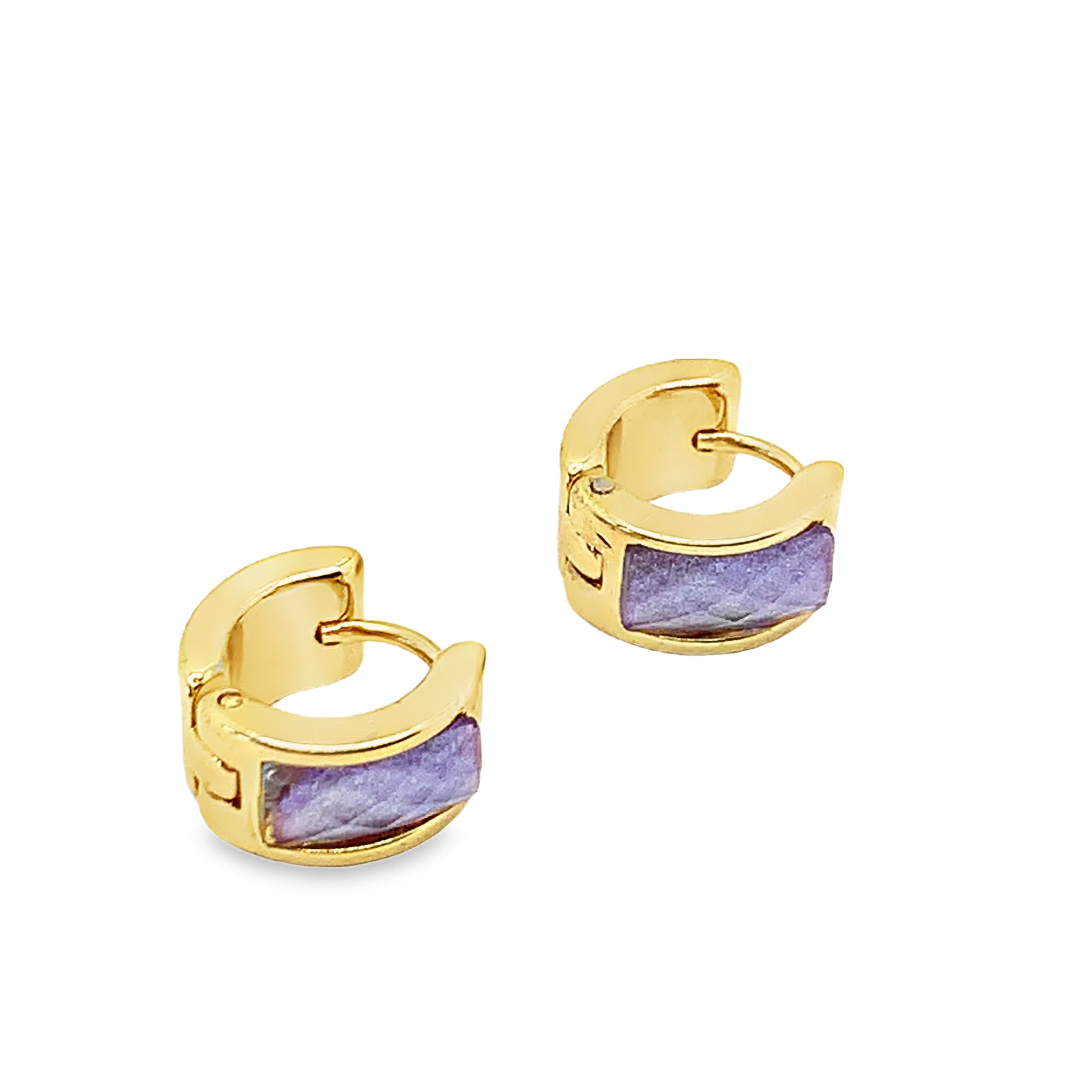 Kolczyki koła w kolorze żółtego złota z okrągłym kaboszonem ametystu