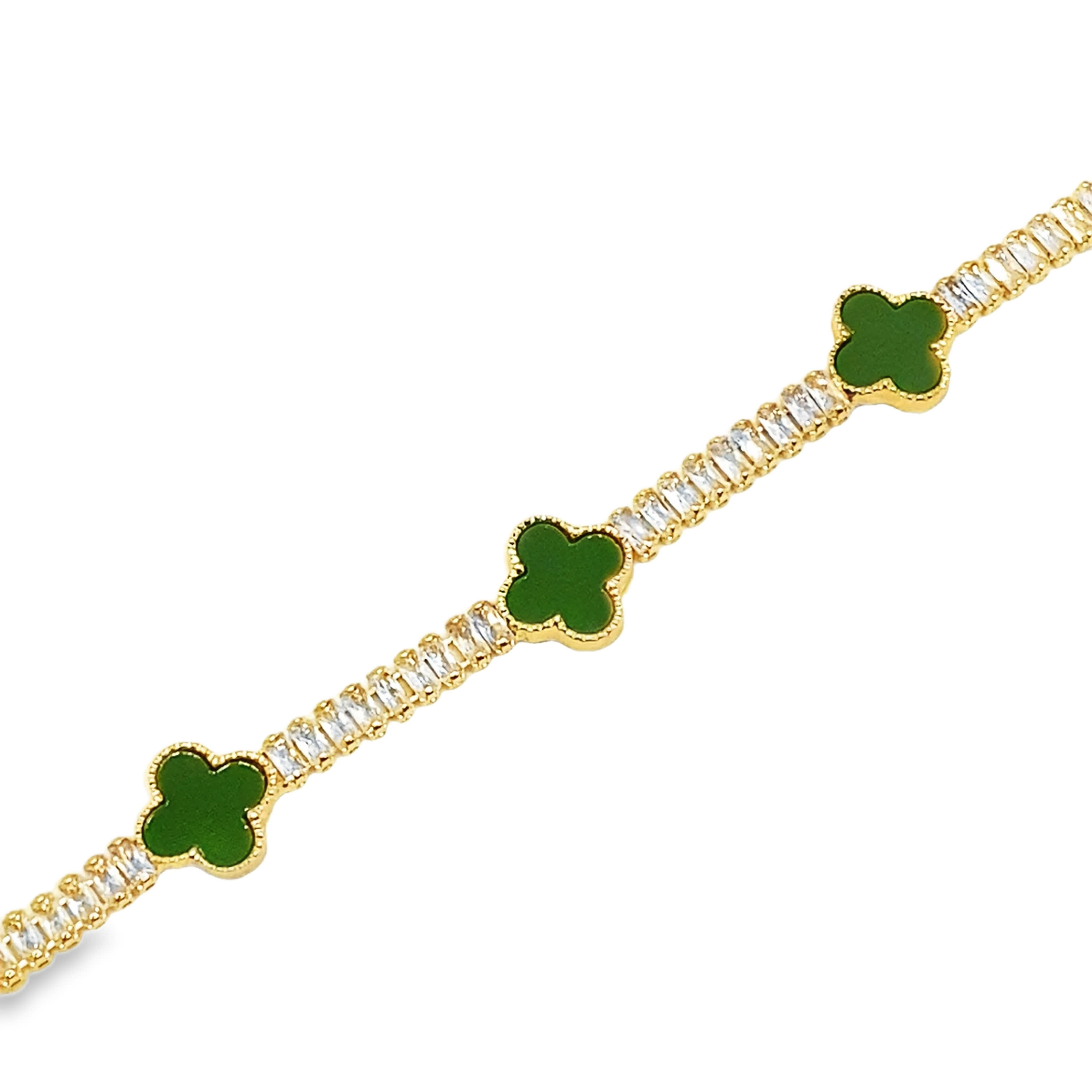 Bransoletka w kolorze żółtego złota z malachitowymi akcentami koniczyny