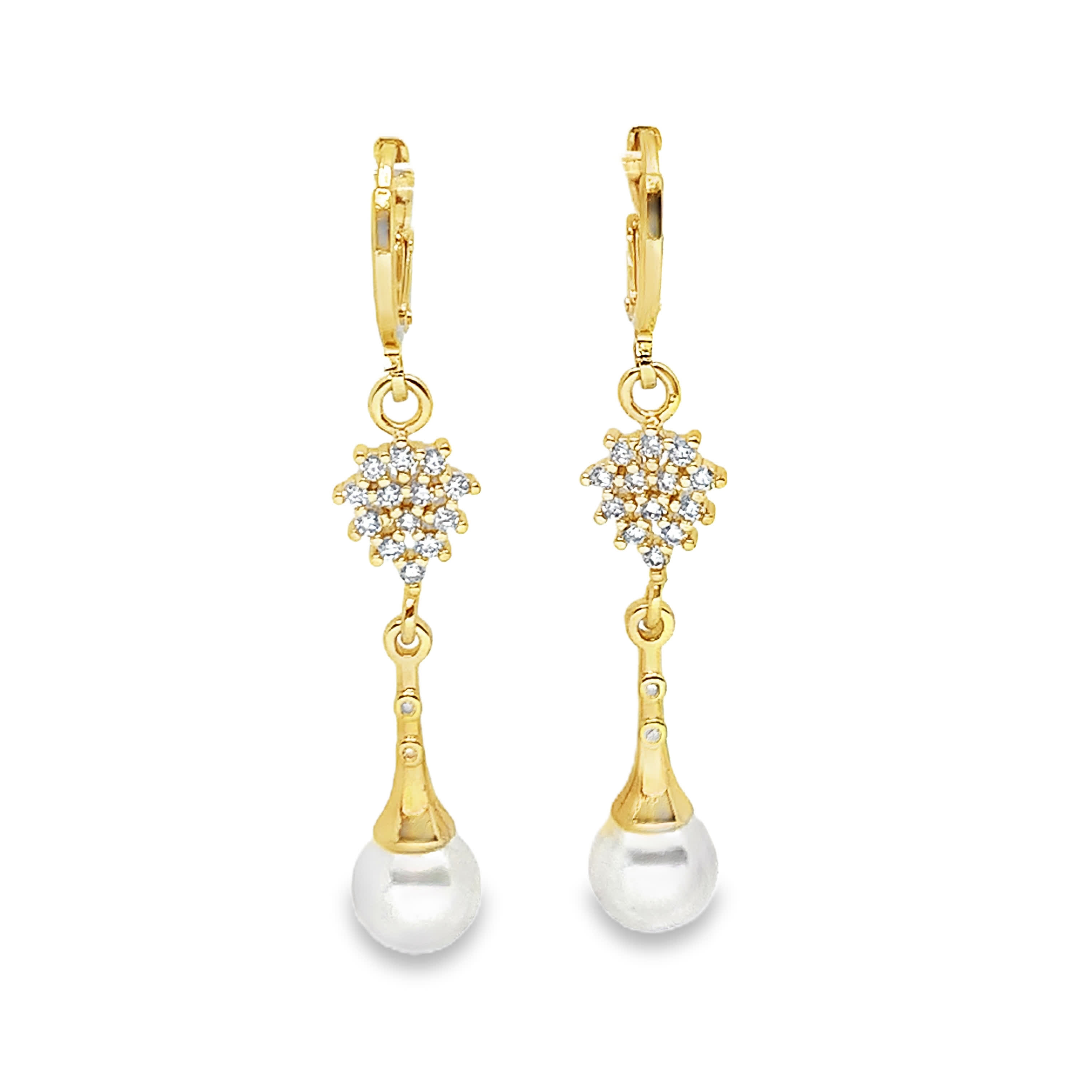 Yellow Gold Drop Earrings with Round Pearl