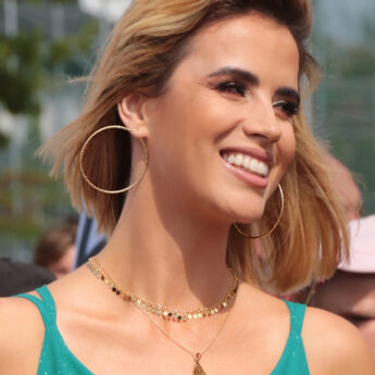 Naszyjnik srebrny pozłacany z błyszczącą zawieszką