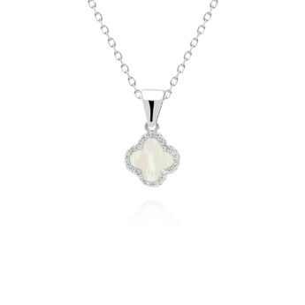 Zawieszka koniczyna z masą perłową srebrna