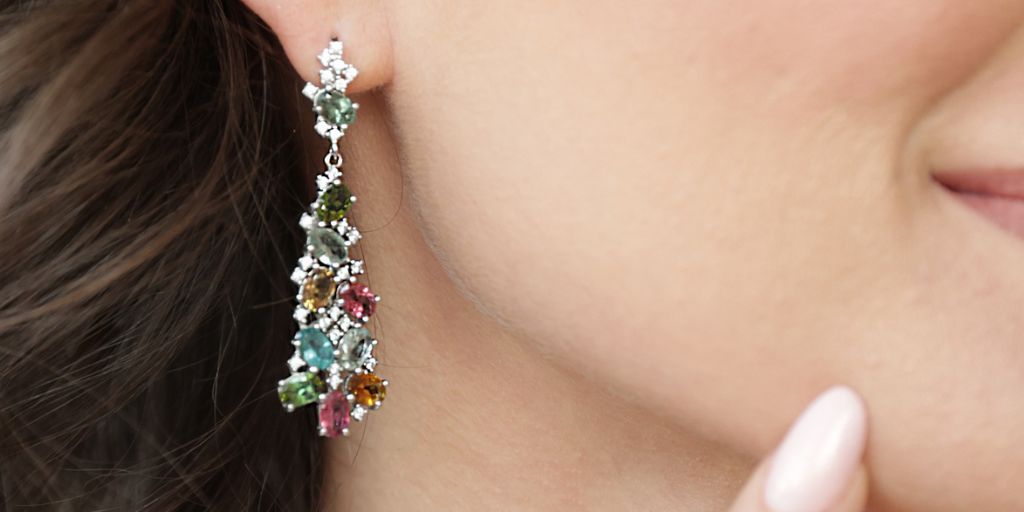 kolczyki z turmalinami wiszace