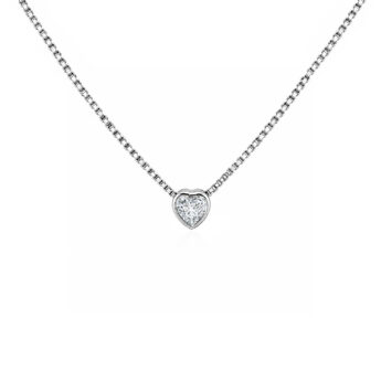 Srebrny naszyjnik z moissanitem 0,50 ct w kształcie serca